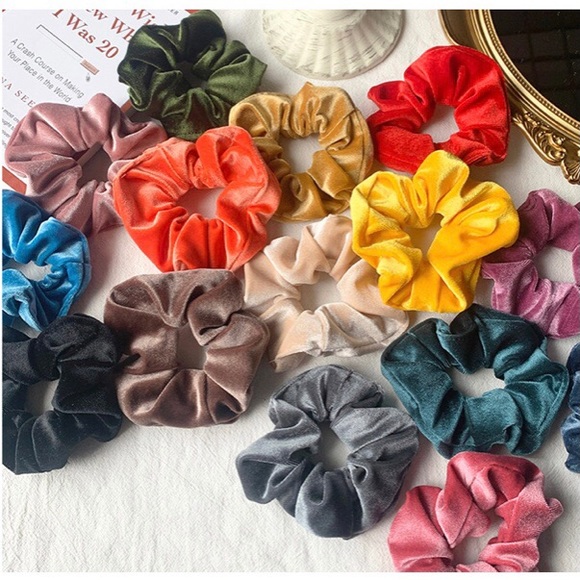 Accessories - VELVET 40 Scrunchies Colorful Fun Retro 90s